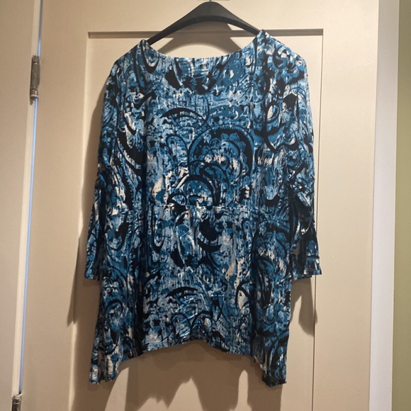 🥳Ruby Rd 3/4 sleeve top. Size Large - Picture 6 of 7